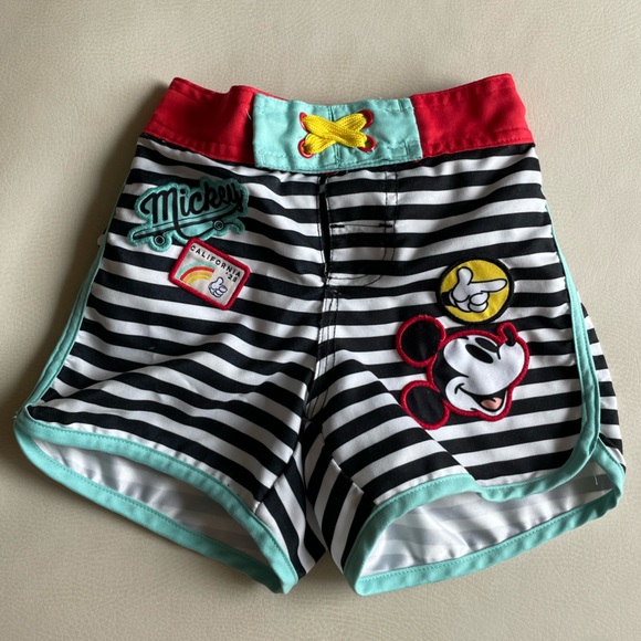 Disney x Mickey Mouse Swim Trunks 2T - Picture 6 of 13